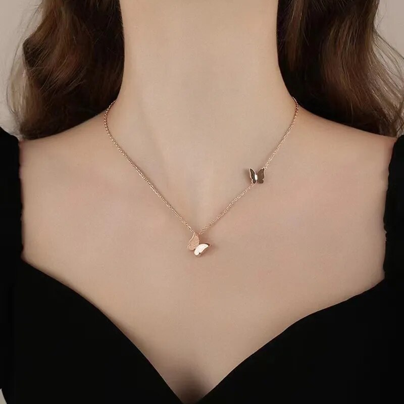 Colar Borboleta Ouro Rose