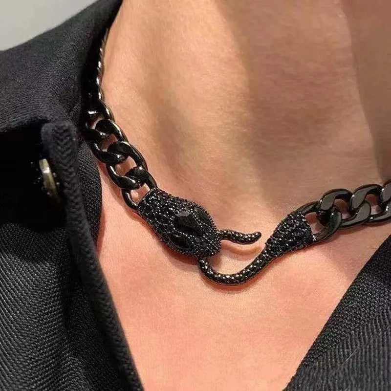 Colar feminino vintage Punk Viper