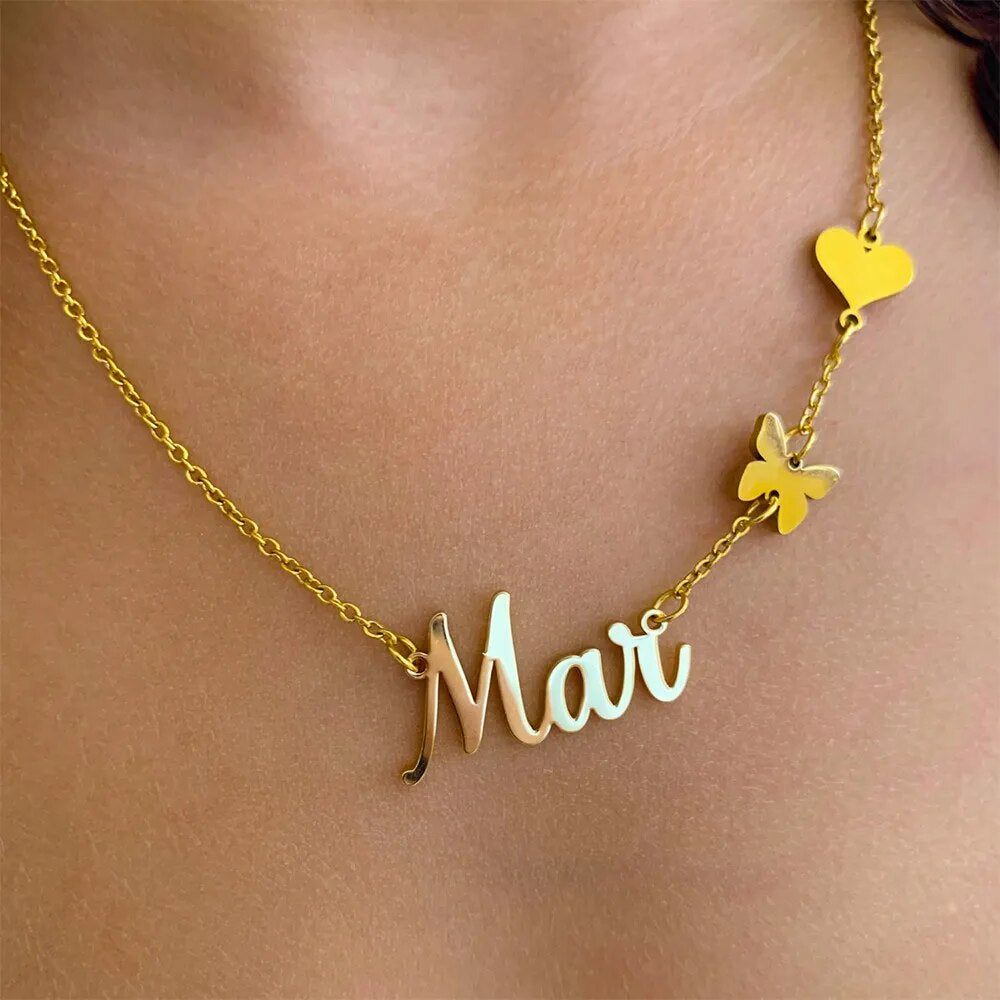 Colar Personalizado Borboleta (nome)