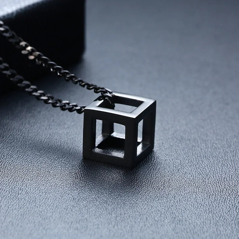 Colar masculino cubo oco