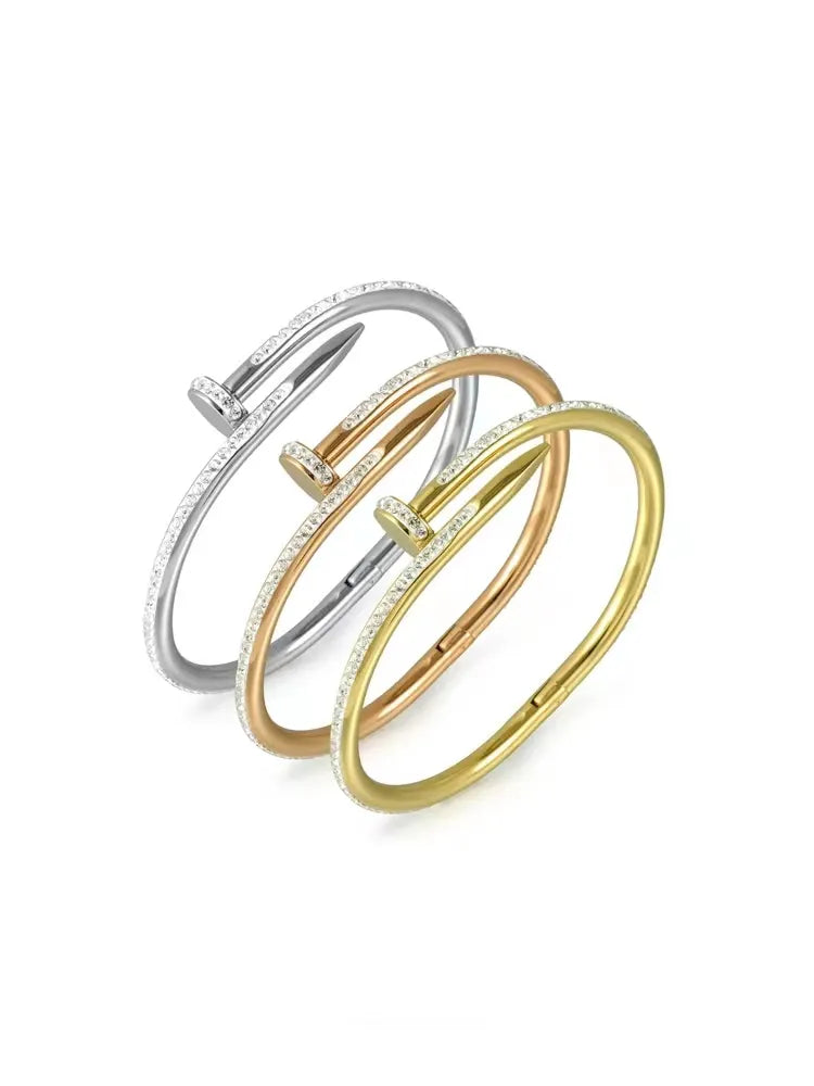 Bracelete Prego Cravejado Zircônia