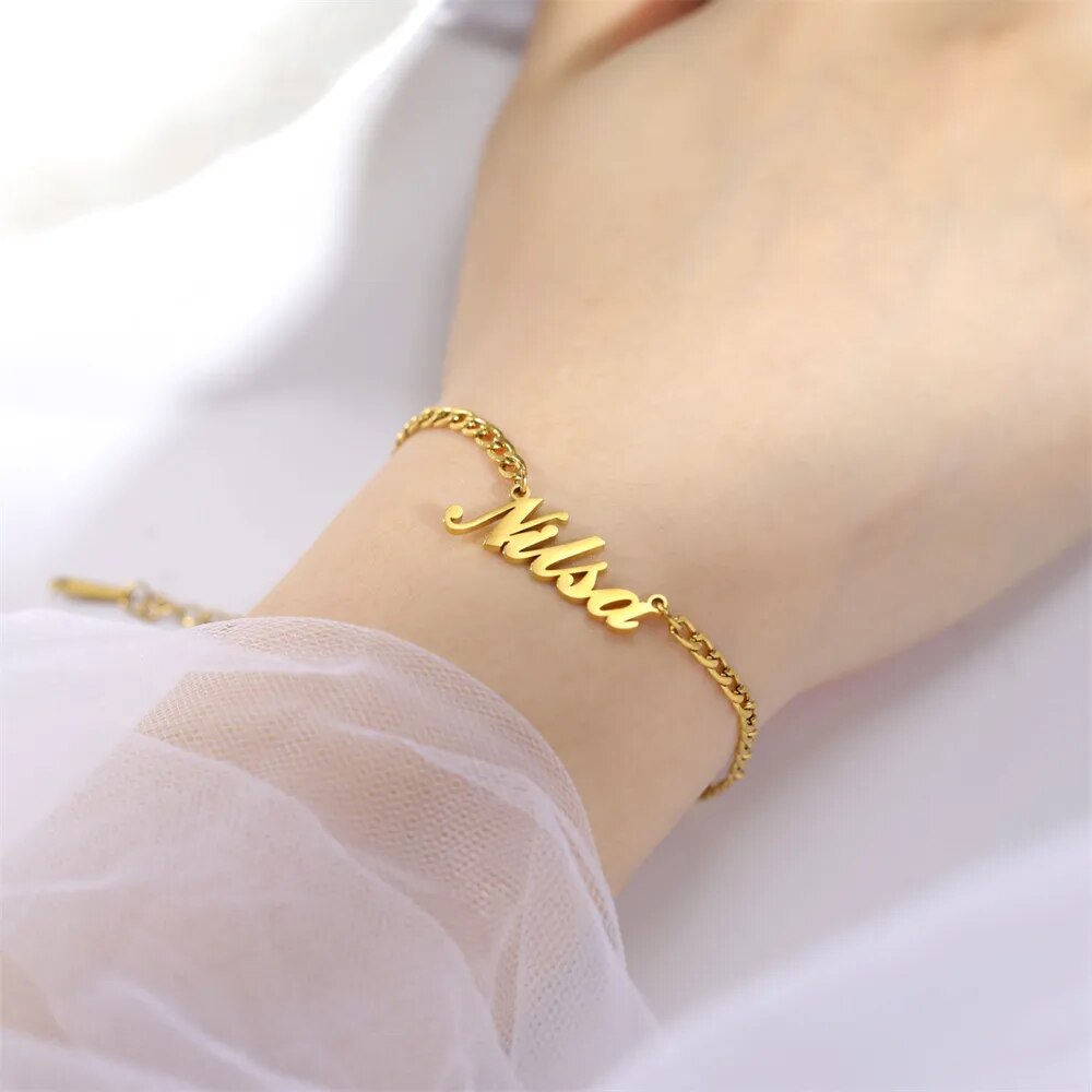 Pulseira infantil personalizada (nome) Groumet com elos longos